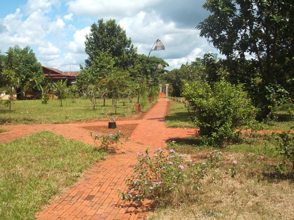 Green Plateau Lodge Banlung Exterior photo